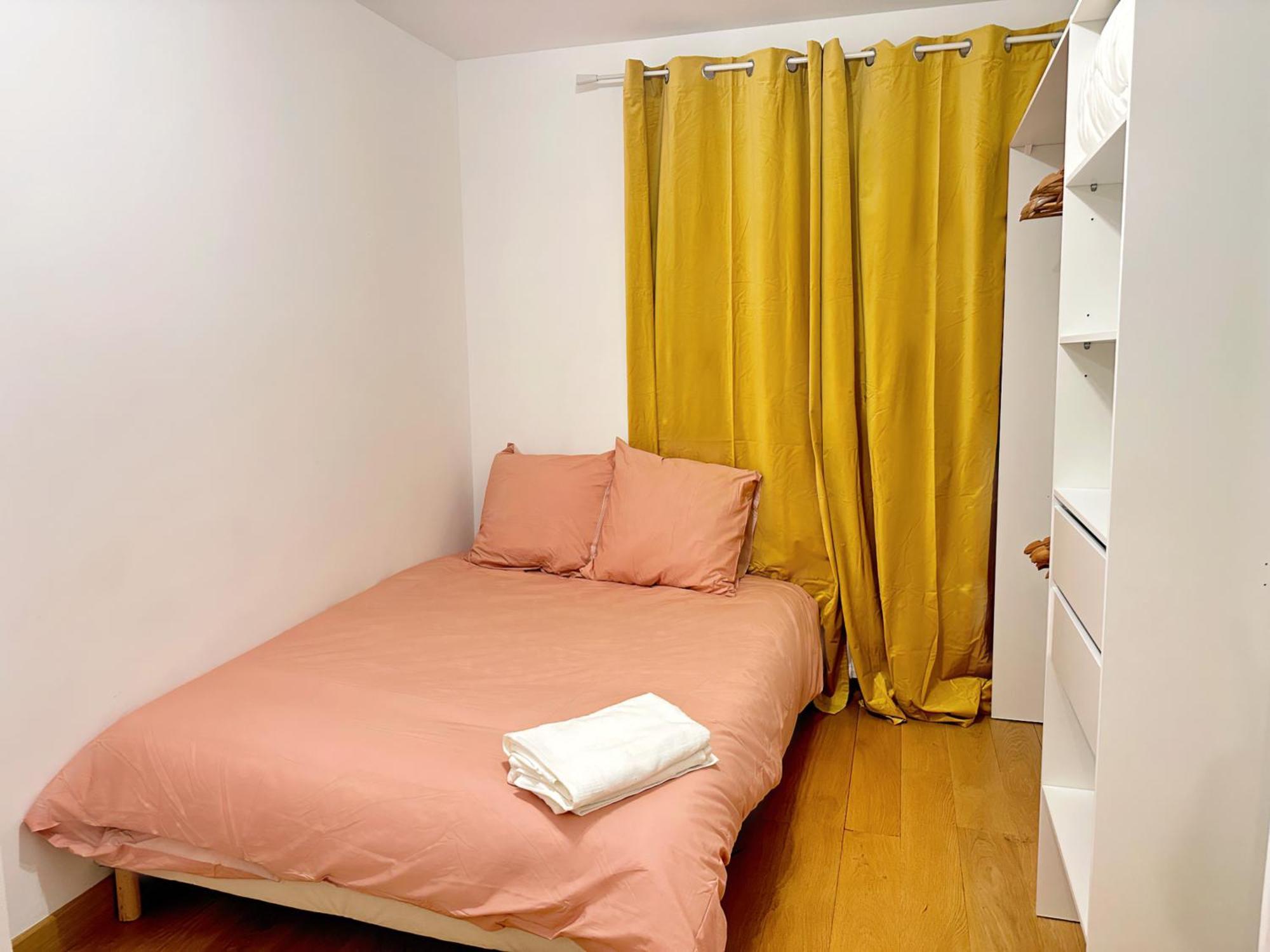 Cozy 3 Bedroom Apartment Dans Republique Paris Exteriör bild